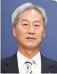 박완근 교수