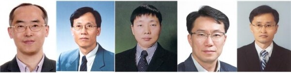 (왼쪽부터) 김기우, 김석수, 박명구, 신창환, 이우진 교수