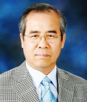 김은규 교수