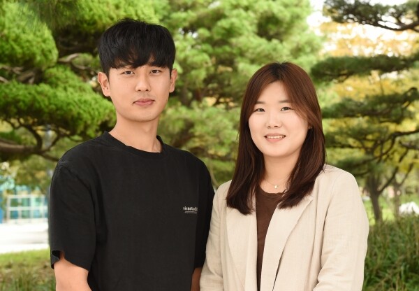 손민수(좌), 송영선 연구원