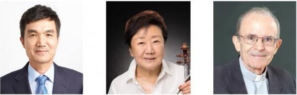 2019 백남상 수상자. (왼쪽부터) 차기철 대표, 김남윤 원장, 두봉 주교 (사진: 한양대 제공)
