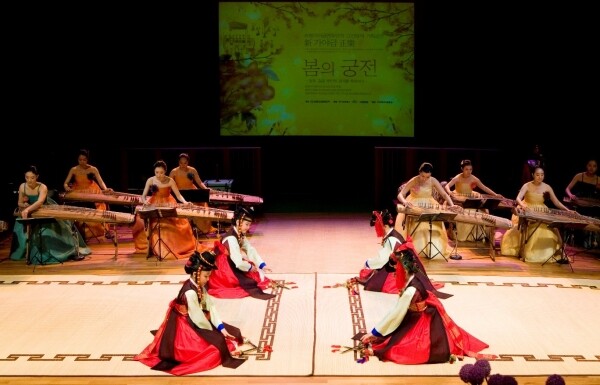 숙명여자대학교(총장 강정애) 숙명전통예술단이 오는 10월 30일, 11월 27일 두 차례에 걸쳐 '해설이 있는 오픈 콘서트'를 교내에서 개최한다. (사진: 숙명여대 제공)