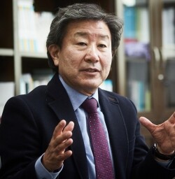 건국대 문과대학 철학과 김성민 교수