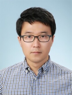 박준홍 교수