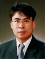 김석수 교수