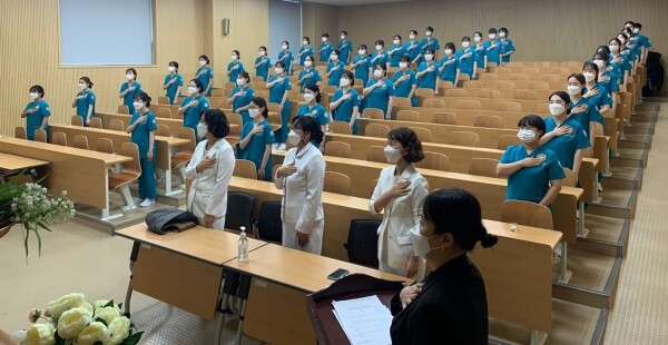 2020학년도 나이팅게일 선서식를 촬영한 모습. 사진=안동대 제공