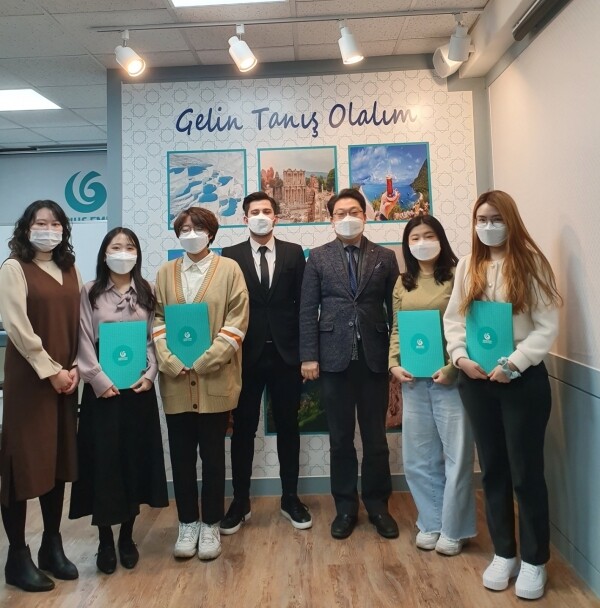 한국외국어대학교와 유누스 엠레 터키문화원은 지난 19일, 터키 정부 인턴 파견 오리엔테이션을 개최했다. 사진=한국외대 제공