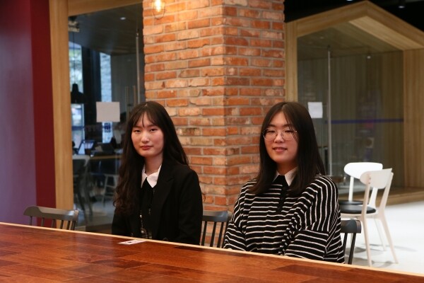 상명대 애니메이션전공 (왼쪽부터) 유다빈, 장다은 씨. 사진=상명대 제공