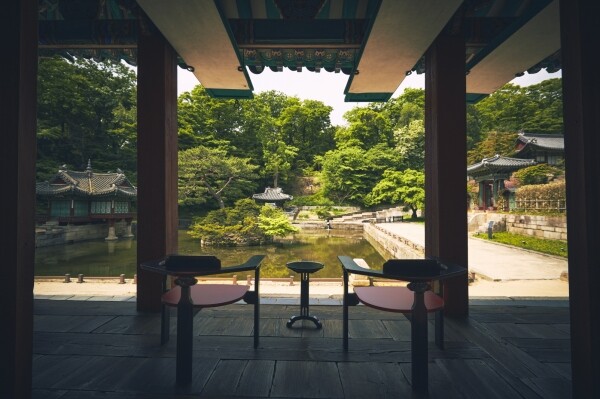 곽철안 상명대 교수가 디자인한 창덕궁 국빈 의전을 위한 가구. 사진=상명대 제공