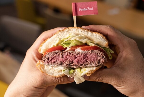 박형수 디보션푸드 대표가 개발한 식물성 대체육