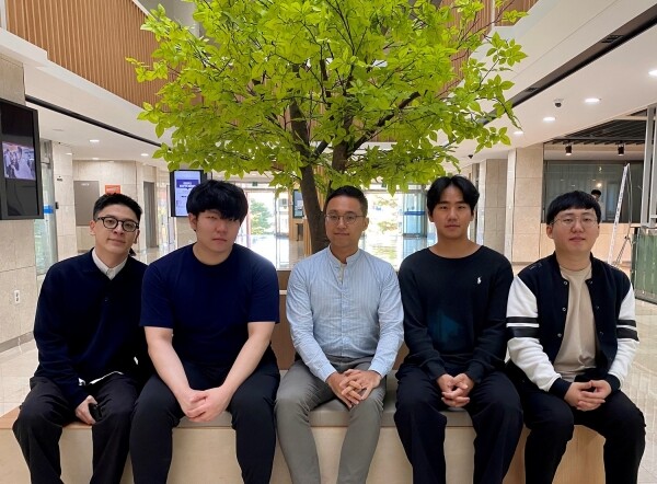 정한울 교수 연구팀. 사진=광운대 제공