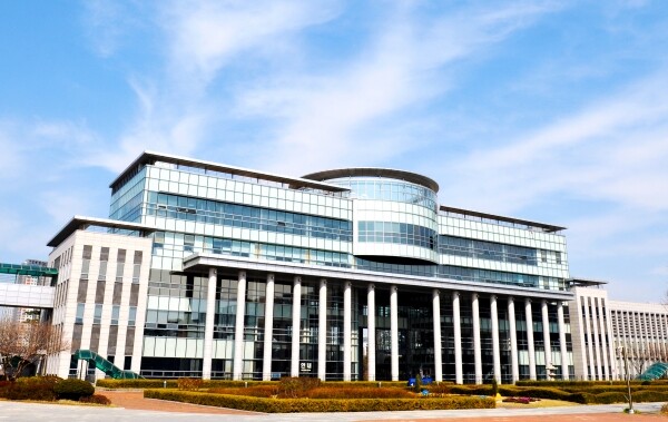 인천대 본관. 사진=인천대 제공