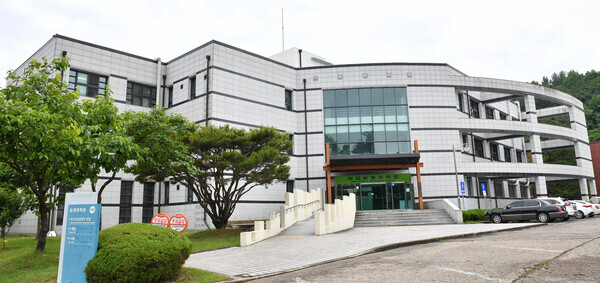 경상국립대 농업생명과학관 전경. 사진=경상국립대 제공