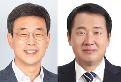 김덕술(왼쪽) 유니스토리자산운용 회장과 황한주 레바인 그룹 회장. 사진=한국외대 제공