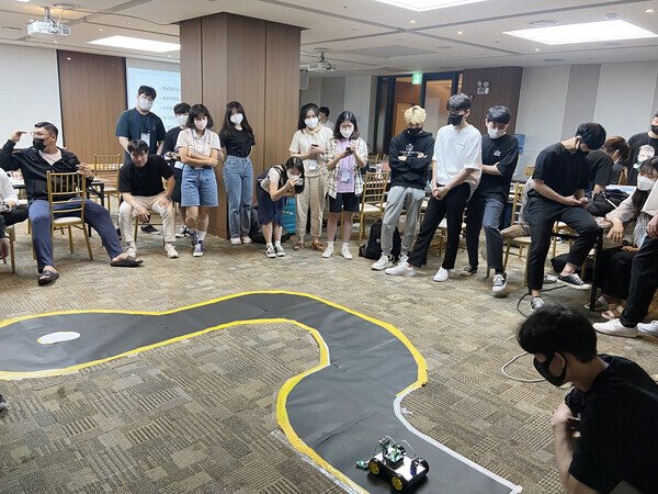 미래 신산업 수요특화형 AI 및 IoT교육 