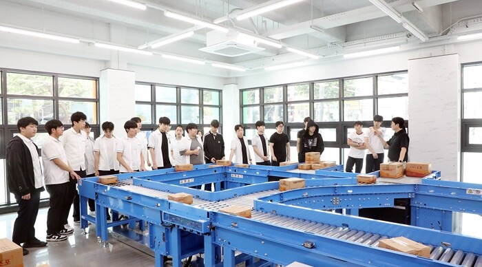 영남이공대, 협약형 특성화고 학생 A...