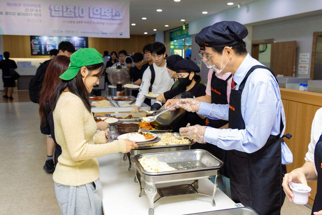 윤재웅 대구대 총장, ‘천원의 아침밥...